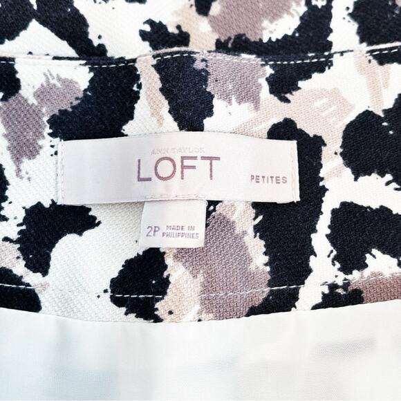 Ann Taylor LOFT Leopard Print Mini Skirt Size 2 Petite - Picture 7 of 8